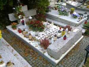 Grób Śp. M. Antonowicza, Cmentarz Komunalny przy ul. Poprzecznej w Olsztynie